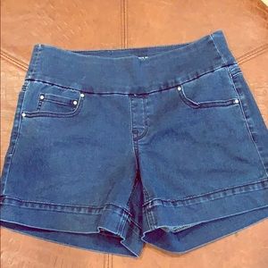 Women’s no button jean shorts